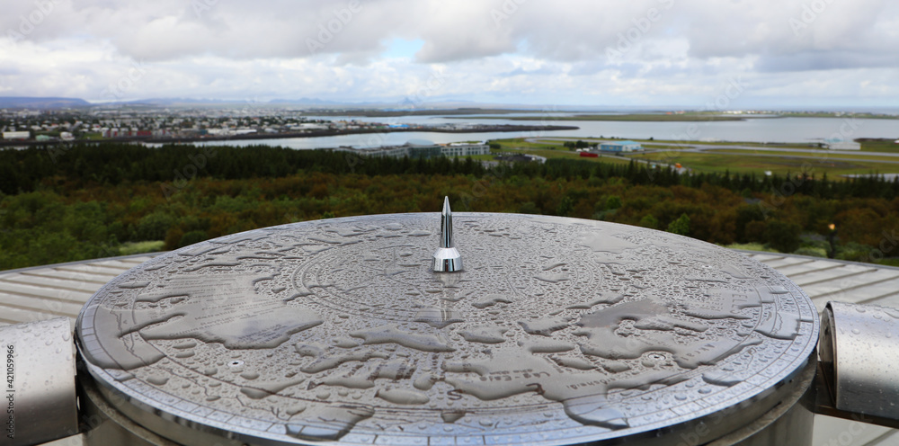 Island - Reykjavik Landschaftsblick vom Wasserspeicher
