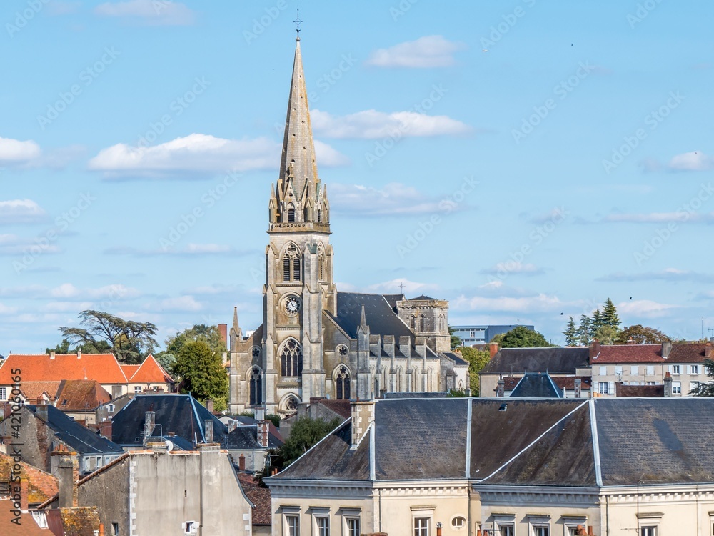 Obraz premium view of the church in Montmorillon France The City of Writing