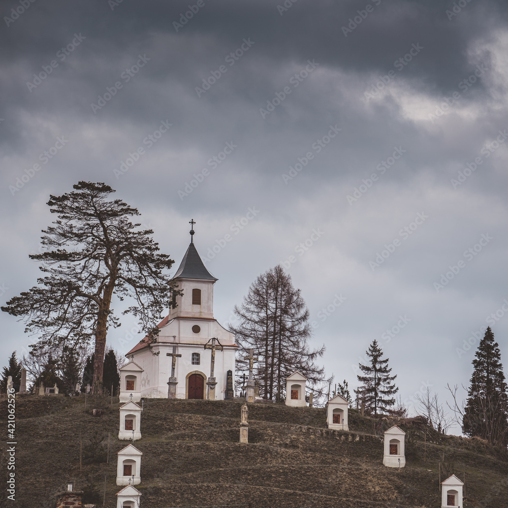 Fototapeta premium Small chapel with stormy clouds