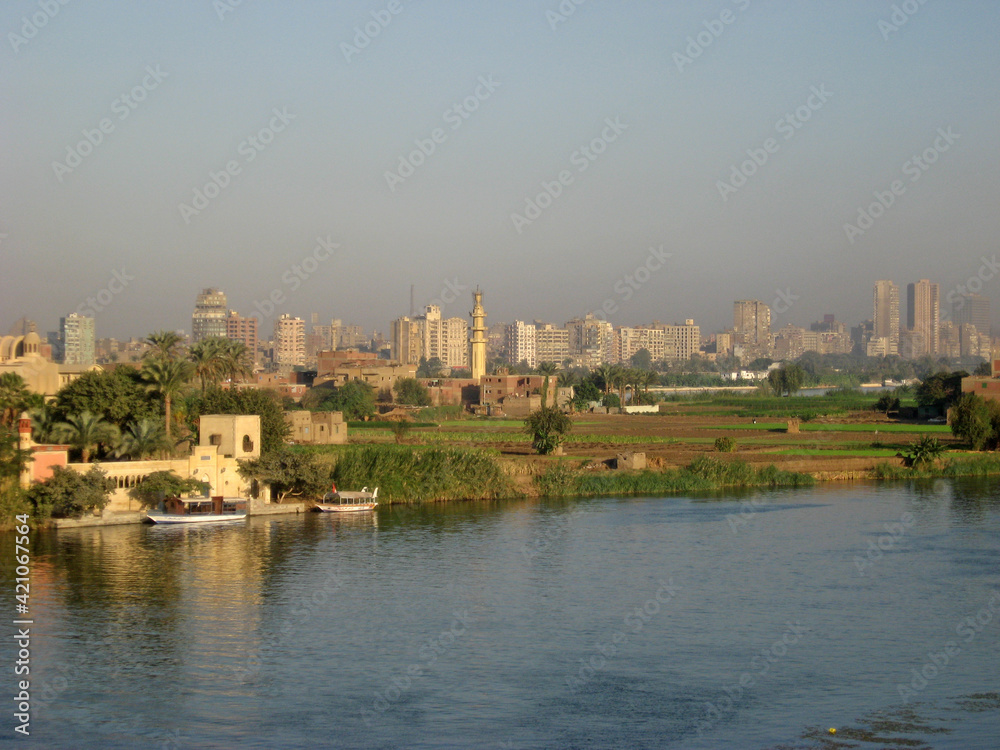 Obraz premium Beautiful view of Cairo from the bridge