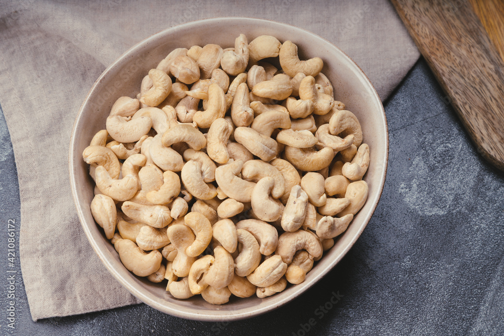 Ceramic bowl with Cashew Nuts