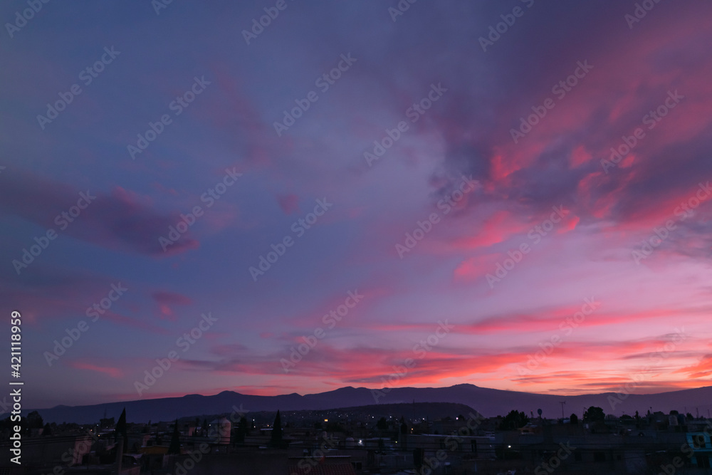 Colores del cielo al atardecer, paisajes mexicanos.