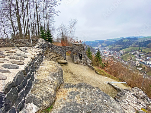 Wolhusen castle ruins or Outer castle (Wolhusen Burgruine oder Ruine Äussere Burg Wolhusen) - Switzerland (Schweiz) photo