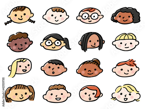 Faces of multinational children 手描き風のかわいい多国籍な子どもたち