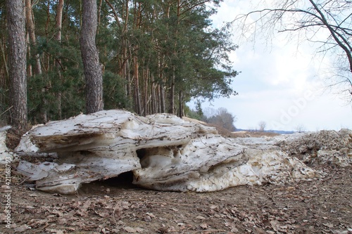 Obraz na płótnie the remains of an ice floe lying on the bank of the Vistula River near Płock