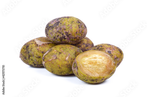 Hog plum or Ma Kok Pa ( Spondias pinnata (L.f.) Kurz ) on white background photo