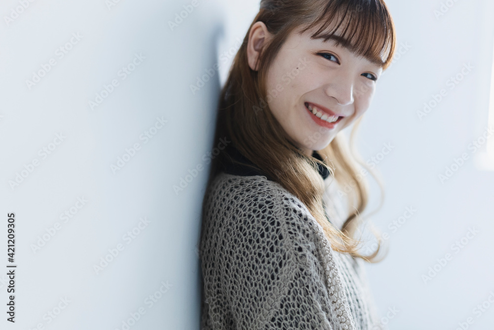 クールな女性 クールな女性
