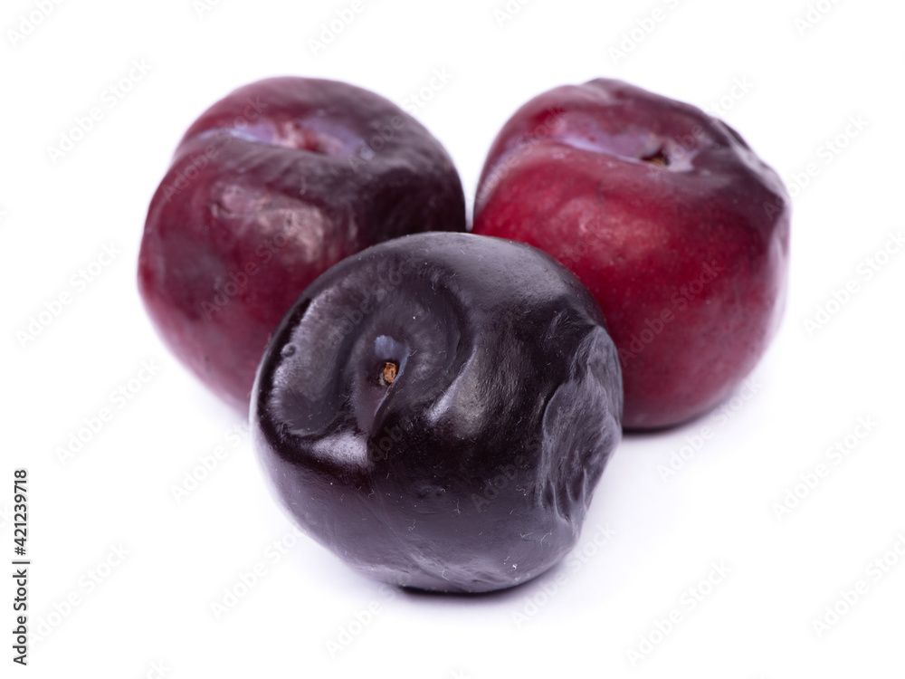 Group of overreipe plums
