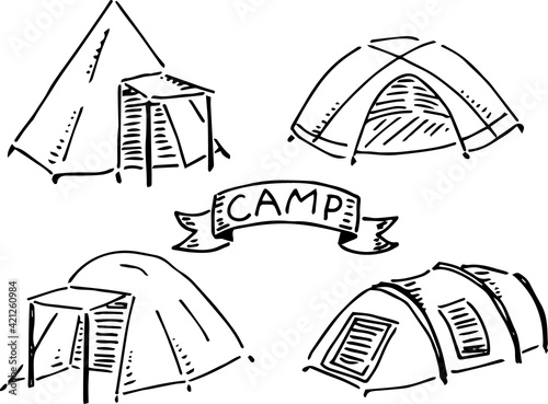 キャンプ道具のテント形違い4種類(線画)