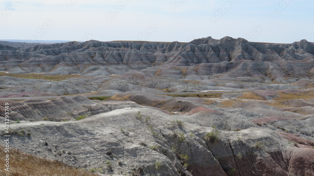 Craggs, Crevices and Fissures of the Badlands