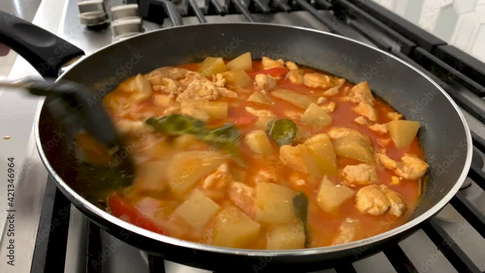 Cooking Thai Penang Curry Cooking Thai Penang Curry