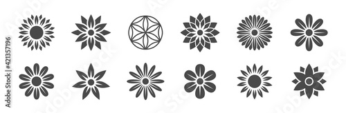 Blumen Logos Vektor - Natur / Blumen / Yoga / Energie / Kraft / Gesundheit