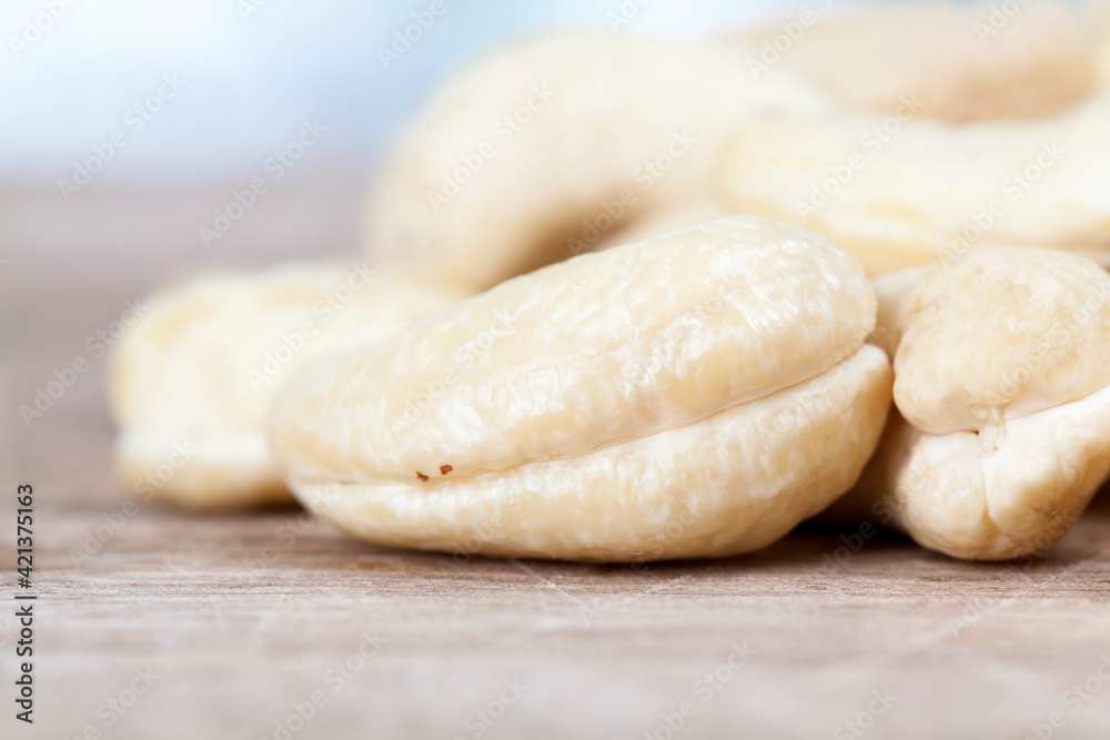 crunchy cashew nuts