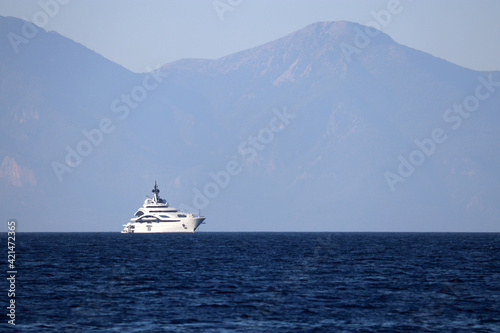 Fotografie Luxury yacht sailing in a sea
