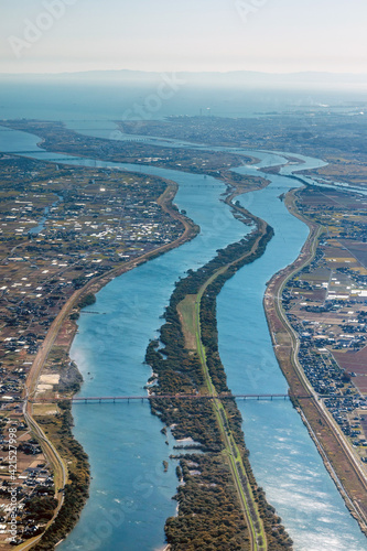 東海大橋上空より長良川と木曽川の河口方向空撮 © northsan