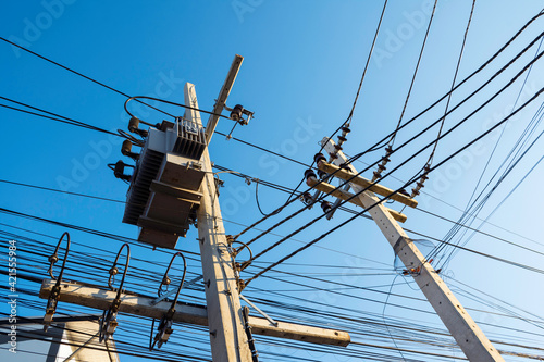 Transformer transmission electricity convert high voltage to low voltage, Distribution Transformer reduction on blue sky