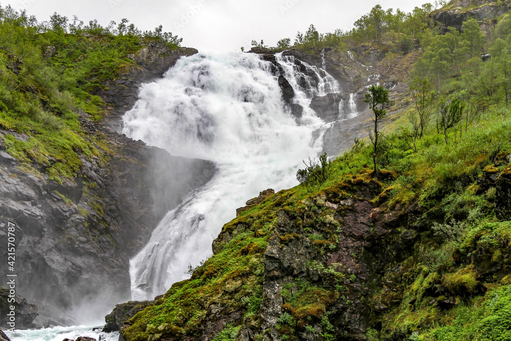 Obraz premium waterfall in norway