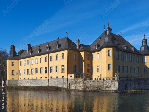 German water castle Schloss Dyck © Stimmungsbilder1