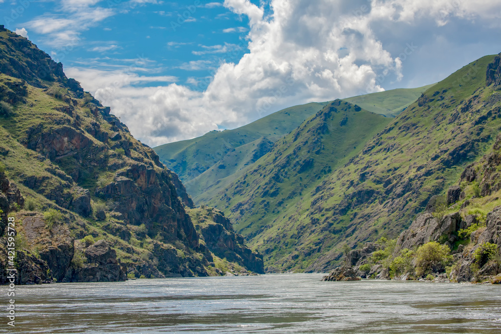 Hells Canyon National Recreation Area, Washington State, USA. The winding Snake River, with one side of the river being Idaho and the other side Washington State.