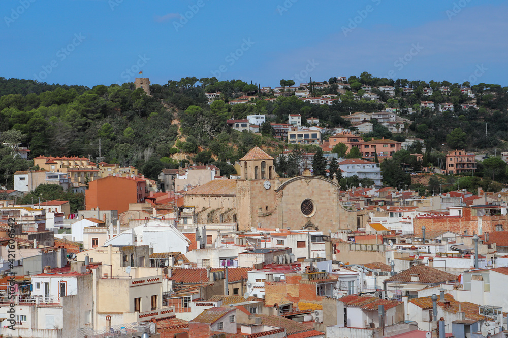 Espagne - Catalogne - Tossa de Mar -  Vue sur l'église Saint-Vincent