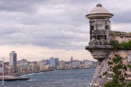 Castillo del Morro y vista de La Habana, Cuba