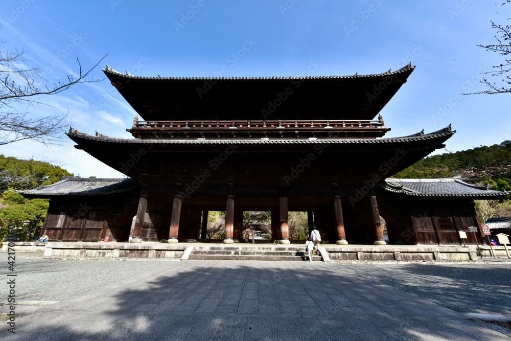 南禅寺の桜と門 南禅寺の桜と門