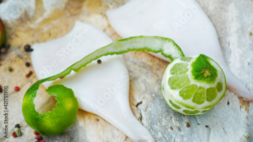 lime and its rind cutout