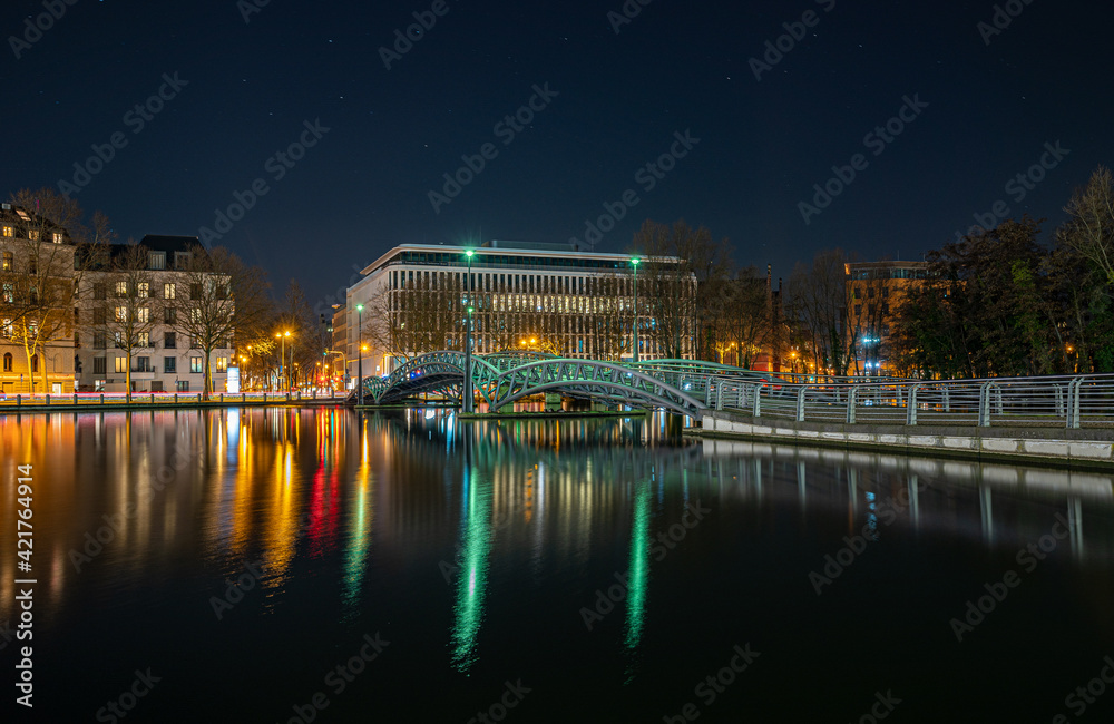 Fototapeta premium Mediapark Köln Brücke