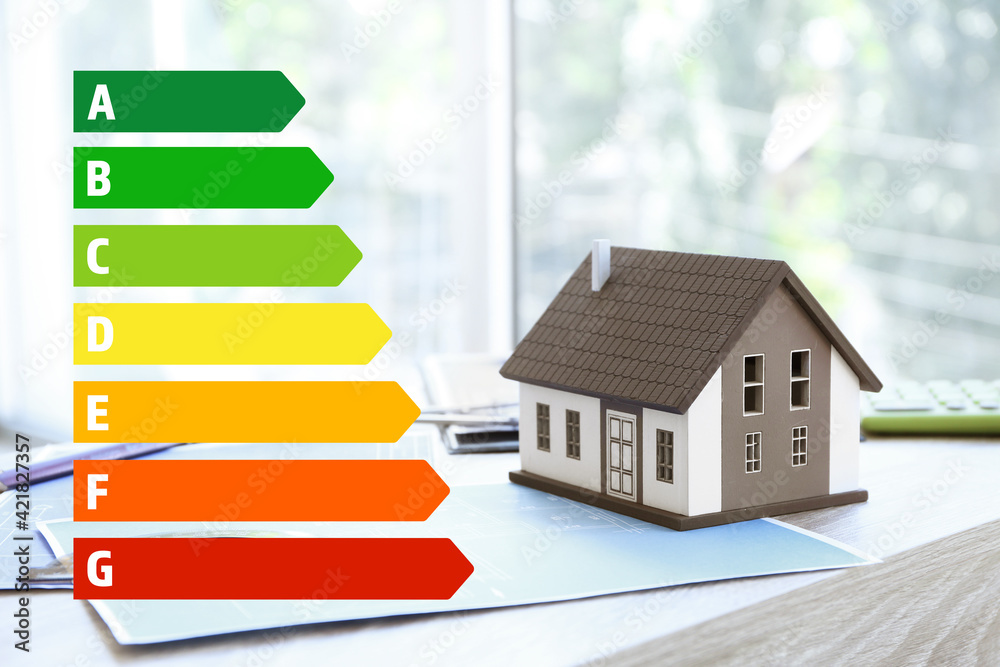 Figure of house with energy efficiency rating