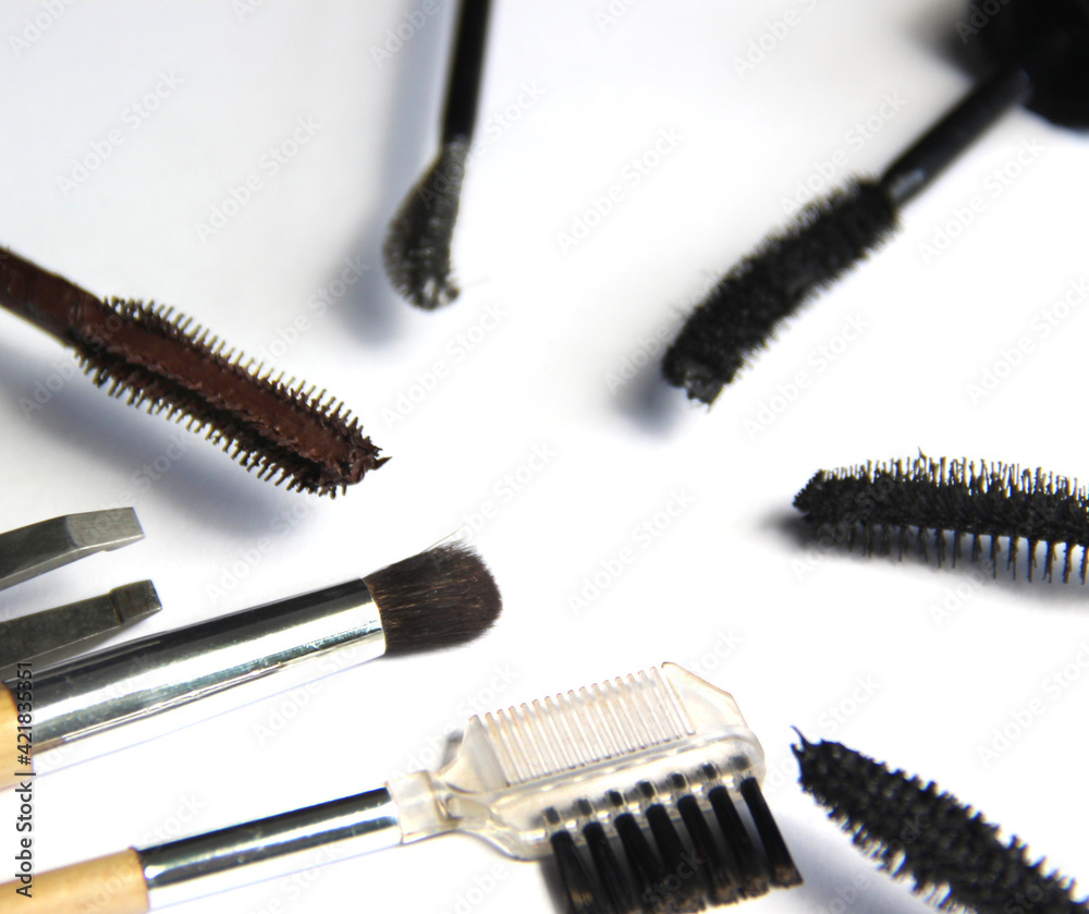 Mix of mascara brushes .