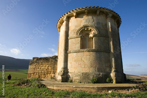 ALAVA.RUTA ROMÁNICA POR LA LLANADA ALAVESA: IGLESIA DE SANTA MARIA DE TOBERA photo