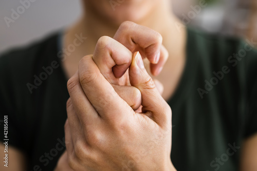 Hand Knuckle Finger Joint Crack photo