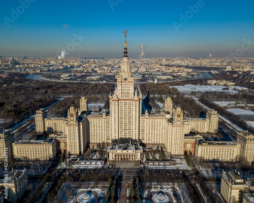 Obraz na płótnie Moscow State University w salonie