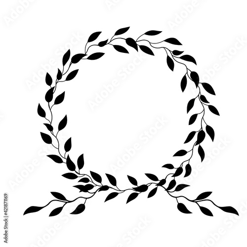 round wreath of leaves