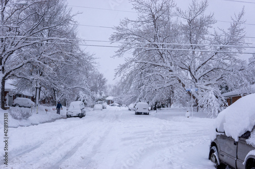 Boulder streets covered in snow after heavy snowstorm