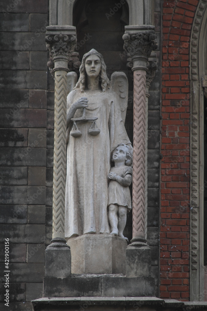 statue of the capuchins church