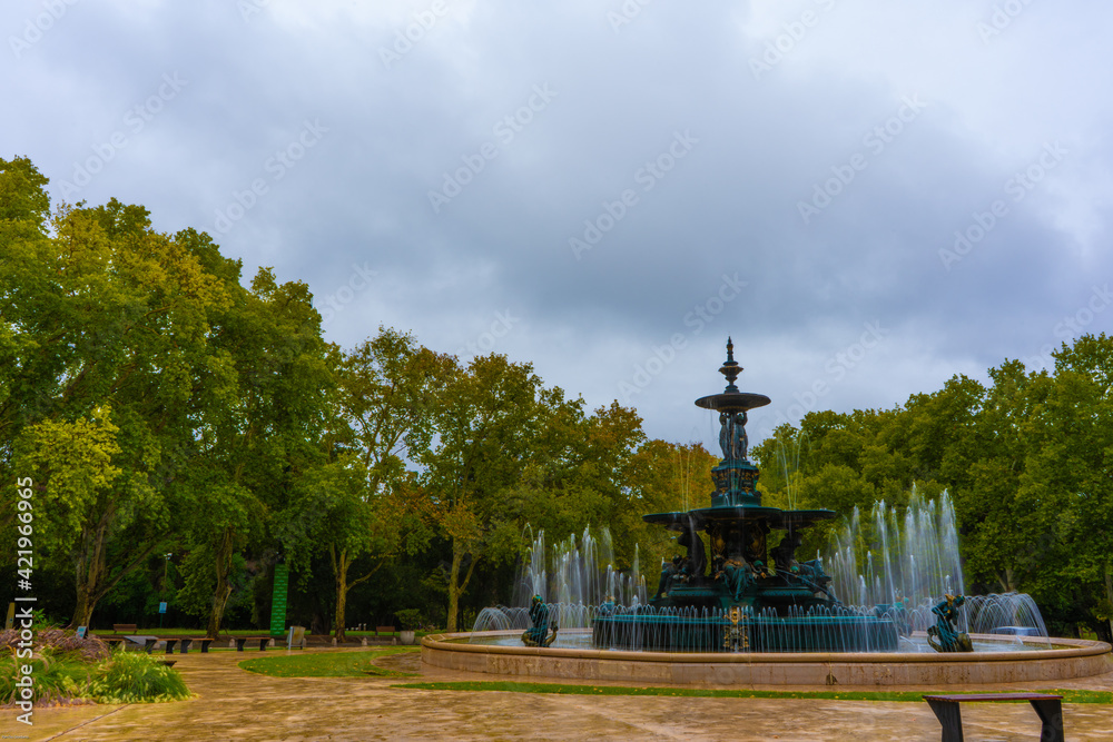 Fototapeta premium Fountain in Mendoza
