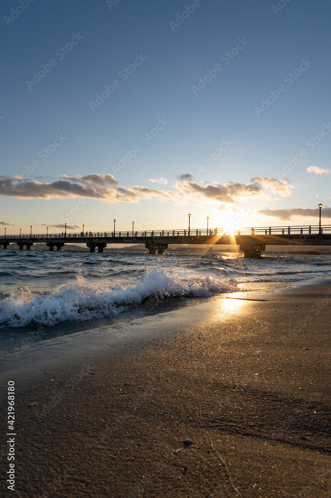 Fototapeta premium 夕方の海 蒲郡・竹島