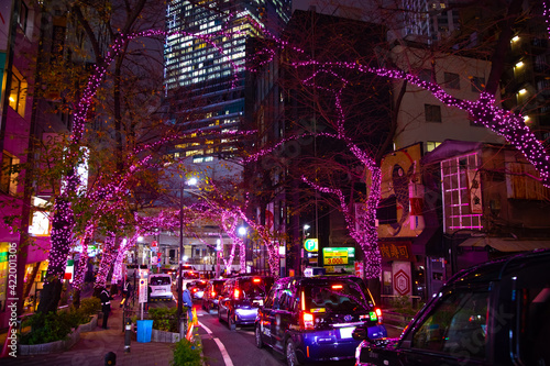 Canvas Print A night illuminated street in Shibuya wide shot
