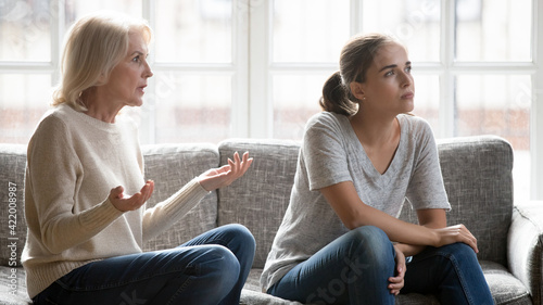 Canvastavla Senior Caucasian mother and grownup daughter have family quarrel fight at home