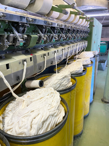 Thread Creation Process Factory Recycling Old Clothes