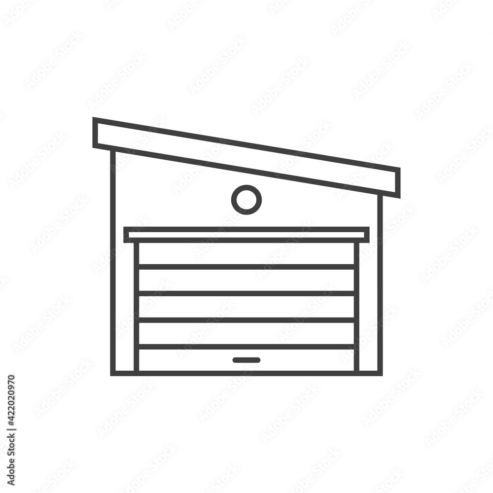 Puerta de garaje de casa con lineas en color gris