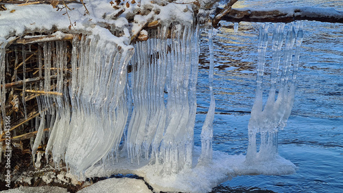 Winter mit Eiszapfen in MAgdeburg