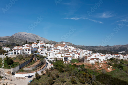 vista del municipio de Cartajima en la comarca del valle del Genal, Málaga © Antonio ciero