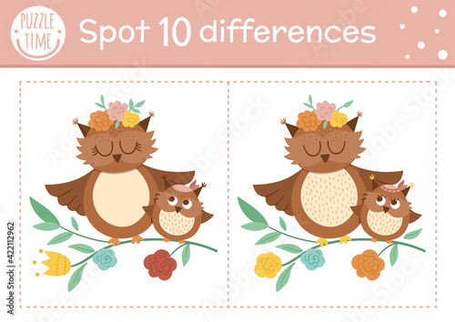 Mothers day find differences game for children. Holiday educational activity with funny baby owl and his mother. Printable worksheet with cute characters. Spring puzzle for kids..