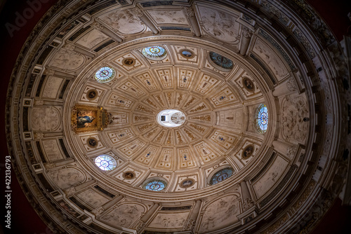 Cúpula de catedral