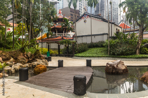 Telok Ayer Green park and Yu Huang Gong temple in Singapore photo