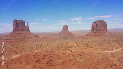 monument valley three sisters