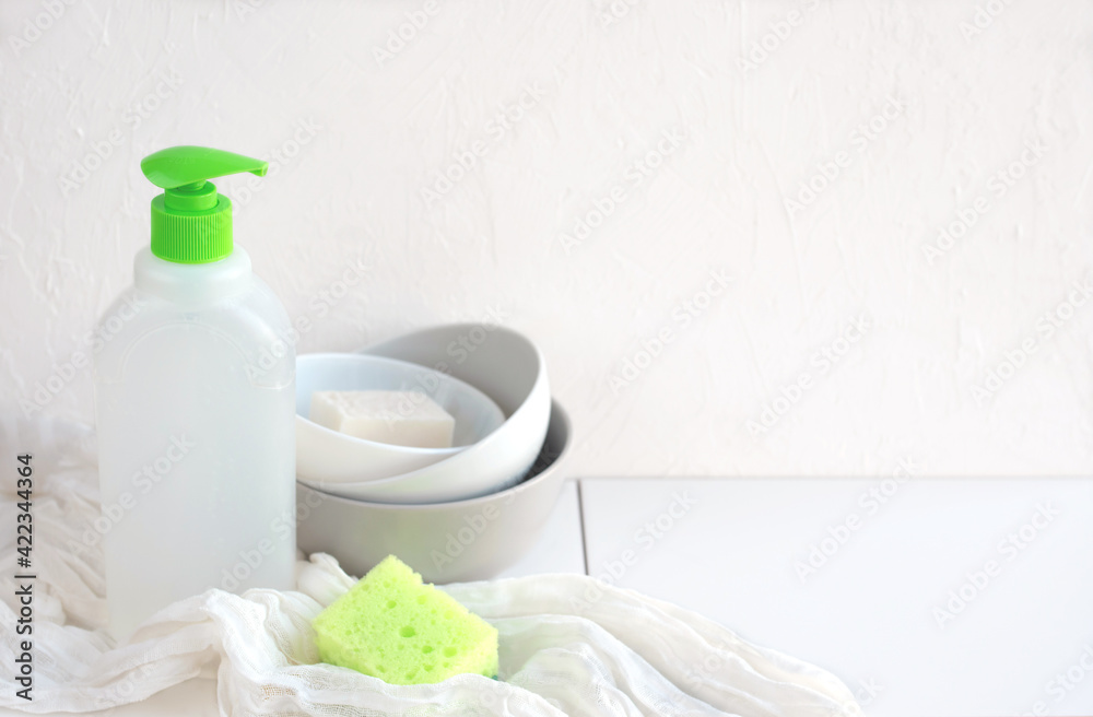 Clean bowls and eco dishwashing liquid. Clean bowls and eco dishwashing liquid.