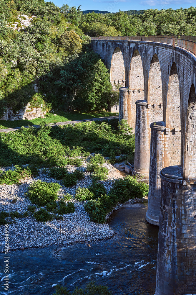 Naklejka premium Stone, Railway viaduct over the River Ardeche